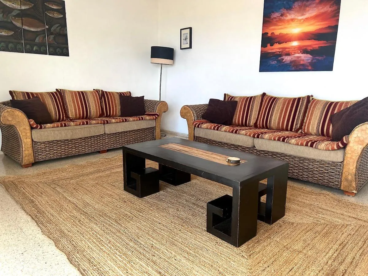 Βίλα Detached Villa, Private Pool Only 10 Minutes Los Cristianos Valle de San Lorenzo Ισπανία
